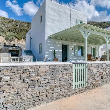 Hillside Holiday home *